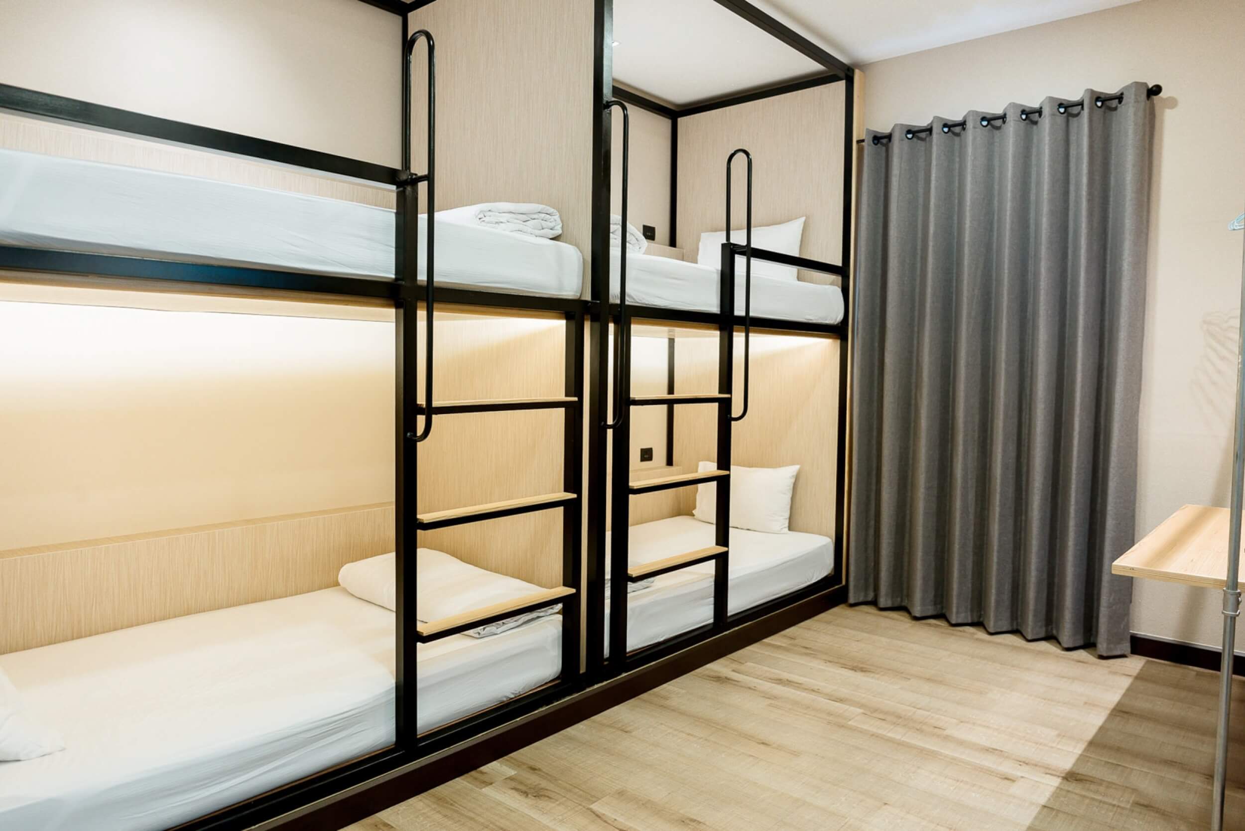 Bunk Bed Room | Royal River Hotel Bangkok